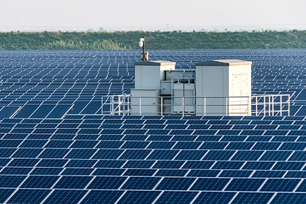 The Biggest Benefits of Solar Battery Storage for Your Home