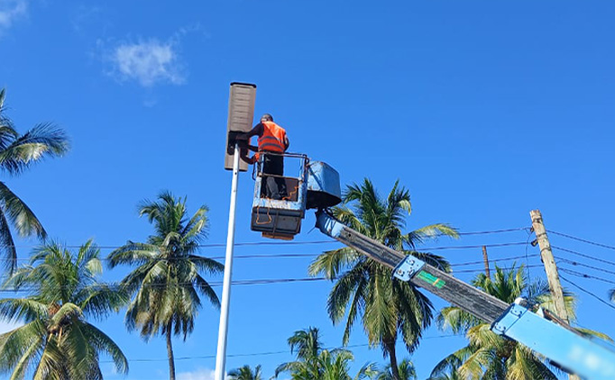 Tanzania 100 Sets All In One Solar Street Light Project